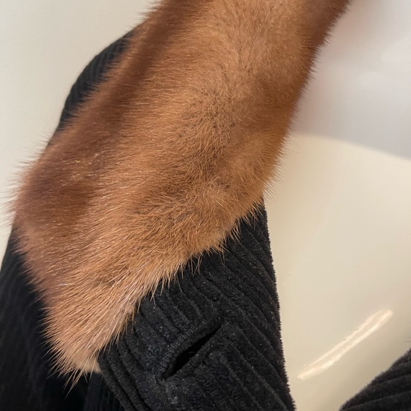 Revillon cashmere corduroy coat with mink collar and cuffs - Picture 6 of 6